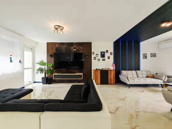 Eladó családi ház, Balatonfőkajár 4 szoba 187 m² 129.9 M Ft